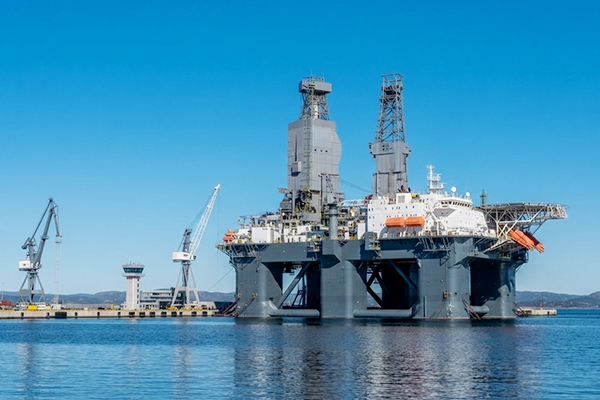 Deep-Sea Oil & Gas Extraction